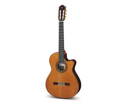 Cuenca 50R CE Cutaway und EQ Zeder/Palisander1