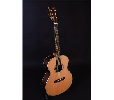Dowina Cabernet Grand Auditorium Cedar/Rosewood mit Pickup