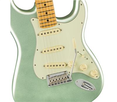 Fender American Professional II Stratocaster Maple Fingerboard Mystic Surf Green3