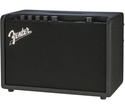Fender Mustang GT 401