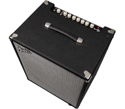 Fender Rumble 200 Combo V31