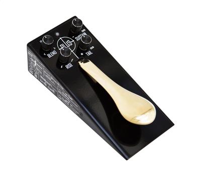 Gamechanger Audio Plus Pedal1