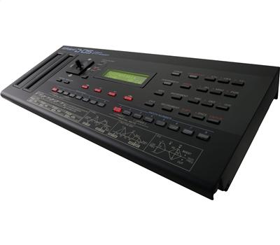 Roland D-05 Linear Synthesizer4